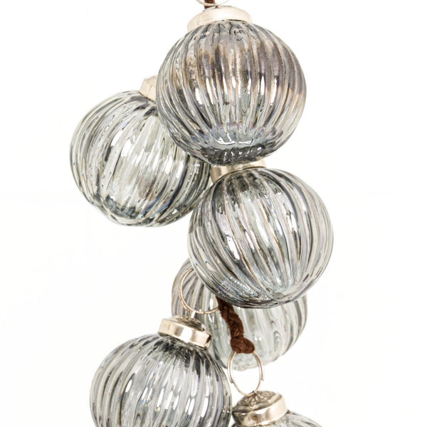 The Noel Collection Smoked Midnight Fluted Bauble Cluster